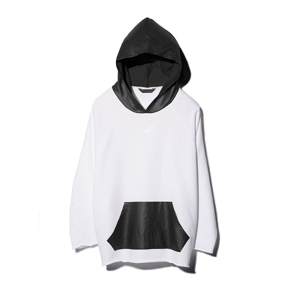 [MOTIFEST] Garments Overfit Cutting Long Sleeve Coating Hoodie ( White / Black )